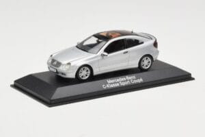 Mercedes C-Class W203 Sport Coupe Strieborný Minichamps 1:43 B66961916 Kov – obrázok 2 z 4