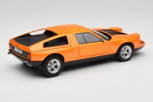 Mercedes C111 II White Autumn Metallic Norev 1:18 183050 Kov – obrázok 3 z 10