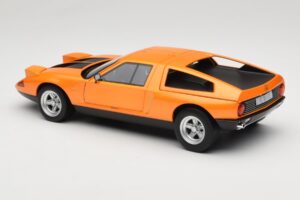Mercedes C111 II White Autumn Metallic Norev 1:18 183050 Kov – obrázok 7 z 10