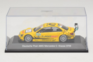 Mercedes C204 #17 D. Coulthard AMG Mercedes Mucke Motorsport DTM 2010 Minichamps 1:43 B66960138 Kov – obrázok 4 z 5
