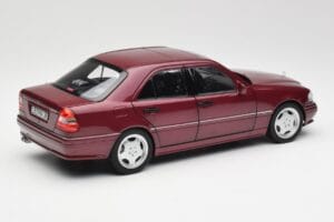 Mercedes AMG C36 W202 Almandine Červený Norev 1:18 B66040706 Kov – obrázok 3 z 8