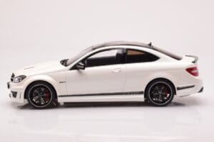 Mercedes AMG C63 W204 Edition 507 Biely GT Spirit 1:18 GT899 Živica – obrázok 3 z 6