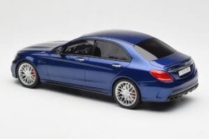 Mercedes AMG C63 S W205 Modrý GT Spirit 1:18 ZM044 Živica – obrázok 5 z 6