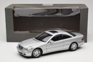 Mercedes CL 500 C215 Strieborný AUTOart 1:18 B66962152 Kov – obrázok 8 z 8