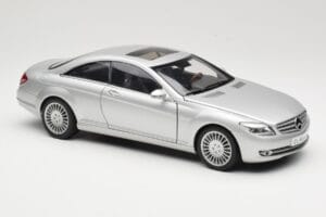 Mercedes CL-Class C216 Strieborný AUTOart 1:18 76164 Kov – obrázok 6 z 8