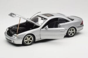 Mercedes CL500 C215 Lorinser Silver Metallic AUTOart 1:18 70121 Kov – obrázok 2 z 8