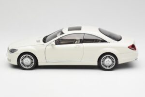 Mercedes CL500 C216 Calcit Biely AUTOart 1:18 B66962341 Kov – obrázok 4 z 8