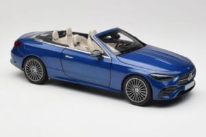 Mercedes CLE Kabriolet A236 Modrý Norev 1:18 B66960653 Kov – obrázok 7 z 9