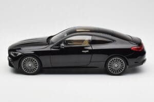 Mercedes CLE C236 Coupe Obsidian Čierny Metalická Norev 1:18 183937 Kov – obrázok 4 z 8