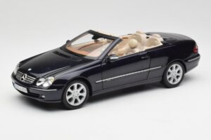 Mercedes CLK 500 W209 Kabriolet Tmavo Modrý Metalíza Kyosho 1:18 B66962174 Kov