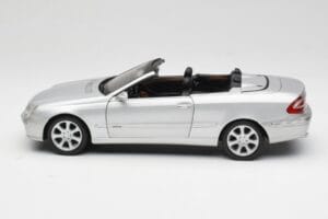 Mercedes CLK 500 Kabriolet Elegance A209 Strieborný Kyosho 1:18 B66962172 Kov – obrázok 4 z 8