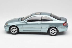 Mercedes CLK 500 W209 Svetlo Modrý Metalíza Kyosho 1:18 B66962192 Kov – obrázok 4 z 8