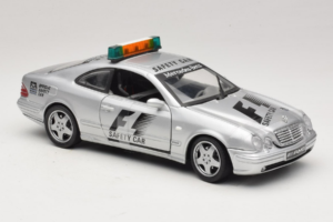 Mercedes AMG CLK 55 F1 Safety Car Maisto 1:18 B66005234 Kov – obrázok 4 z 6