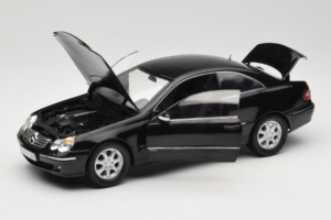 Mercedes CLK C209 Black Metallic Kyosho 1:18 B66962149 Kov – obrázok 2 z 8