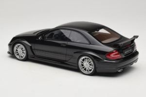 Mercedes CLK DTM AMG W209 Čierny Otto 1:18 OT1191 Živica – obrázok 5 z 6
