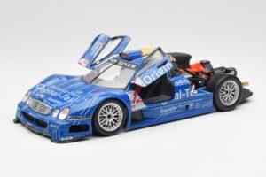 Mercedes CLK GTR #12 Original Teile FIA GT 1999 Maisto 1:18 56036 Kov – obrázok 2 z 7