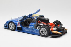 Mercedes CLK GTR #12 Original Teile FIA GT 1999 Maisto 1:18 56036 Kov – obrázok 4 z 7