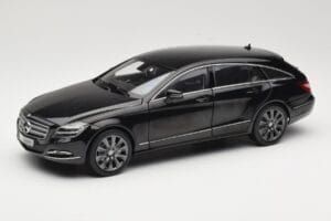 Mercedes CLS Shooting Brake X218 Obsidian Black Norev 1:18 B66960115 Kov