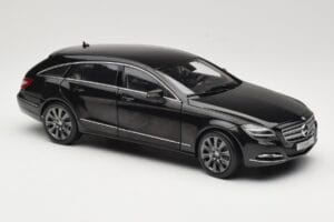 Mercedes CLS Shooting Brake X218 Obsidian Black Norev 1:18 B66960115 Kov – obrázok 6 z 8