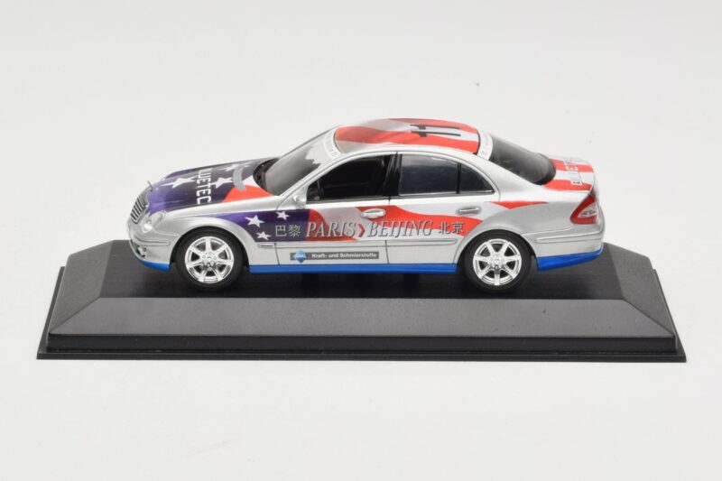 Mercedes E-Class W211 #11 Bluetec Paris-Beijing 2006 Minichamps 1:43 B66962267-R Kov
