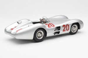 Mercedes W196 Streamliner #20 K. Kling French GP 1954 CMC 1:18 M-128B Kov – obrázok 2 z 6