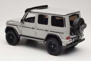 Mercedes G 63 AMG 4x4 Squared Arabian Grey Almost Real 1:18 820829 Kov – obrázok 7 z 8
