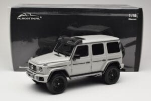 Mercedes G 63 AMG 4x4 Squared Arabian Grey Almost Real 1:18 820829 Kov – obrázok 8 z 8