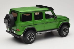 Mercedes G 63 AMG 4x4 Squared Green Hell Magno Almost Real 1:18 820821 Kov – obrázok 3 z 8
