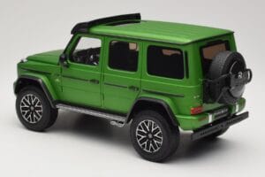 Mercedes G 63 AMG 4x4 Squared Green Hell Magno Almost Real 1:18 820821 Kov – obrázok 7 z 8