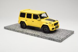 Mercedes Brabus 850 6.0 Widestar G63 W463 Electric Beam Yellow Minichamps 1:18 107032402 Kov – obrázok 4 z 6