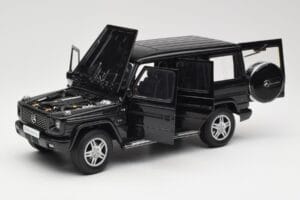 Mercedes G-Class G 500 W463 Smaragd Black Metallic AUTOart 1:18 76101 Kov – obrázok 2 z 8