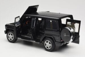 Mercedes G-Class G 500 W463 Smaragd Black Metallic AUTOart 1:18 76101 Kov – obrázok 5 z 8