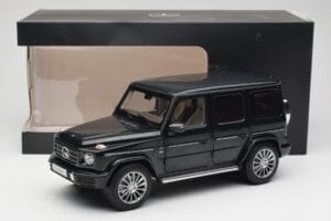 Mercedes G-Class G500 W463A Emerald Green Minichamps 1:18 B66960810 Kov – obrázok 8 z 8