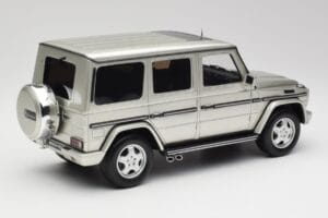 Mercedes G-Class G55 AMG W463 Iridium Strieborný Otto 1:18 OT1126 Živica – obrázok 2 z 6