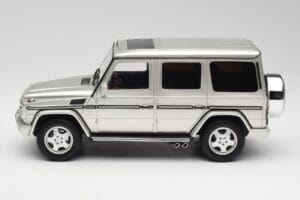 Mercedes G-Class G55 AMG W463 Iridium Strieborný Otto 1:18 OT1126 Živica – obrázok 3 z 6
