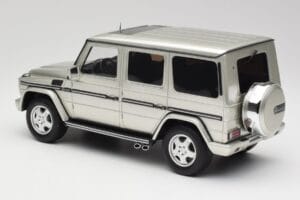 Mercedes G-Class G55 AMG W463 Iridium Strieborný Otto 1:18 OT1126 Živica – obrázok 5 z 6