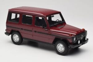 Mercedes G-Class W460 LWB Tmavočervený Minichamps 1:18 155038102 Kov – obrázok 4 z 6