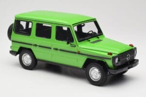Mercedes G-Class W460 LWB Zelený Minichamps 1:18 155038101 Kov – obrázok 4 z 6