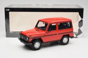 Mercedes G-Class W460 SWB Červený Minichamps 1:18 155038002 Kov – obrázok 6 z 6