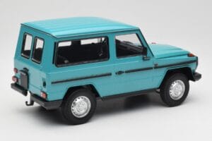 Mercedes G-Class W460 SWB Tyrkysový Minichamps 1:18 155038001 Kov – obrázok 2 z 6