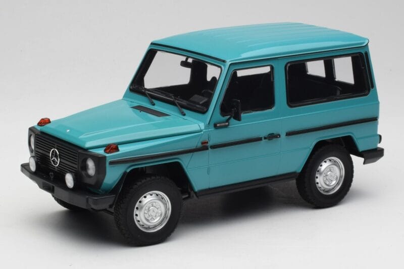 Mercedes G-Class W460 SWB Tyrkysový Minichamps 1:18 155038001 Kov