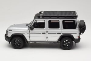 Mercedes G-Class W463 Iridium Silver Norev 1:18 183030 Kov – obrázok 4 z 8