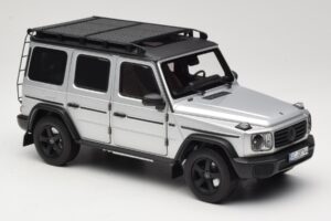 Mercedes G-Class W463 Iridium Silver Norev 1:18 183030 Kov – obrázok 6 z 8