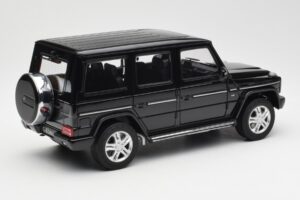 Mercedes G500 W463 Čierny AUTOart 1:18 76216 Kov – obrázok 3 z 8