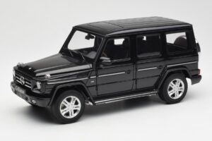 Mercedes G500 W463 Čierny AUTOart 1:18 76216 Kov