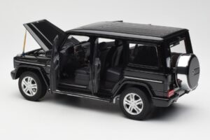 Mercedes G500 W463 Čierny AUTOart 1:18 76216 Kov – obrázok 5 z 8