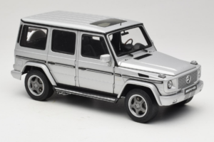 Mercedes G55 AMG W463 Strieborný AUTOart 1:18 76247 Kov – obrázok 6 z 8