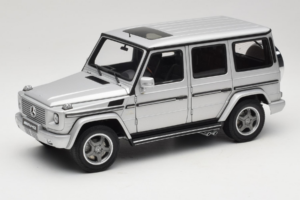 Mercedes G55 AMG W463 Strieborný AUTOart 1:18 76247 Kov