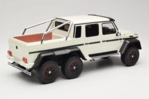 Mercedes AMG G63 6x6 W463 Biely GT Spirit 1:18 GT100 Živica – obrázok 2 z 6