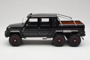 Mercedes AMG G63 W463 6x6 Gloss Čierny AUTOart 1:18 76306 Kompozit – obrázok 4 z 8